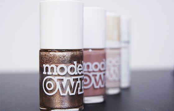 作為OL的sister,不妨試試Models Own的「Champagne」和「Nude Beige」,這兩種都是優雅又時尚的色調 $80。 作為OL的sister,不妨試試Models Own的「Champagne」和「Nude Beige」,這兩種都是優雅又時尚的色調 $80。
