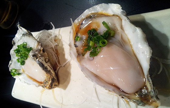 當晚正值廣島蠔祭，隻隻蠔都肥美非常，清酒煮蠔$62。
