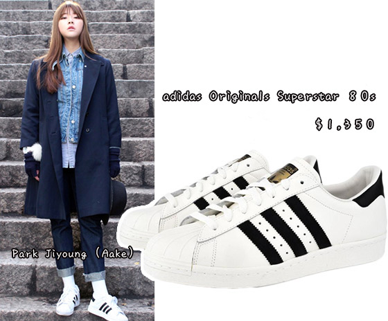 Park Jiyoung（Aake）以全丹寧配同tone長褸和adidas的經典Superstar 80s，復古味甚濃。