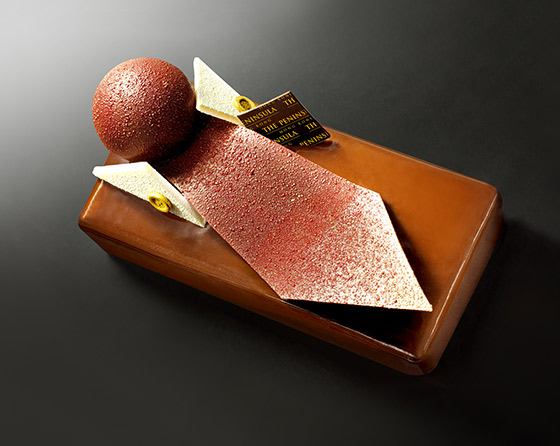 Coffee Feuilletine with Whisky Chocolate Mousse 帶咖啡威士忌香的父親節之選。$330/500g Coffee Feuilletine with Whisky Chocolate Mousse 帶咖啡威士忌香的父親節之選。$330/500g