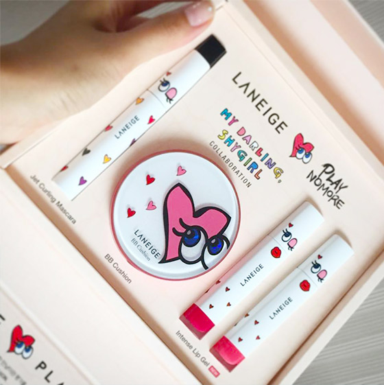 整套包括BB cushion、超翹睫毛膏和兩種不同色的lip gel,共4款產品。 整套包括BB cushion、超翹睫毛膏和兩種不同色的lip gel,共4款產品。