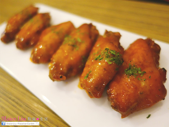 水牛城雞翼 Buffalo Wings $62