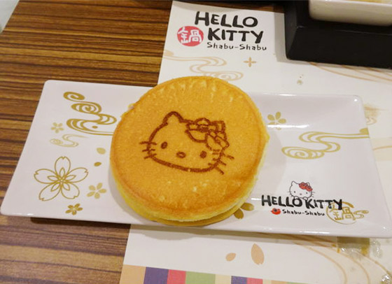 還有超可愛的Kitty豆沙包，好滿足呀！