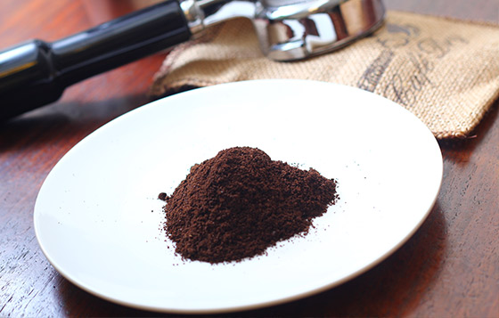 Coffeeholic：咖啡渣去角質又滑又潤