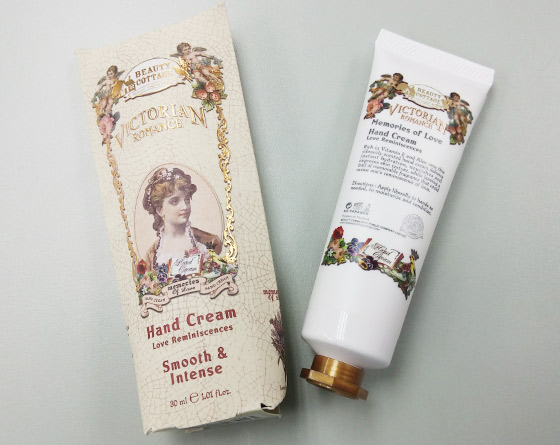 Victorian Romance Memories of Love Hand Cream 維多利亞浪漫回憶香水潤手霜 $59 Victorian Romance Memories of Love Hand Cream 維多利亞浪漫回憶香水潤手霜 $59