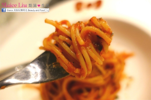 大坑Kitty的童真美食世界。.*