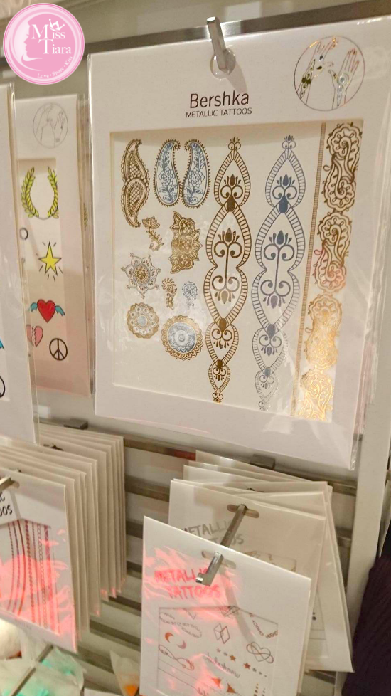 還有多款繼續大熱的metallic tatto stickers! 還有多款繼續大熱的metallic tatto stickers!