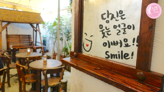 【韓迷必訪。超人氣韓式Cafe】又食又拎。期間限定韓式甜點 ♥