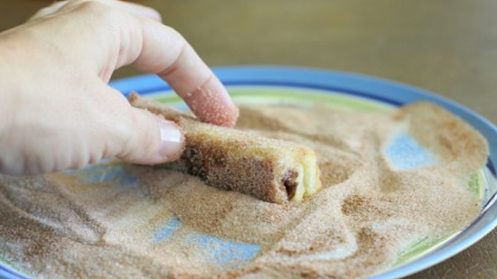 【FRENCH TOAST ROLL-UPS】自製早餐沒有難度了！