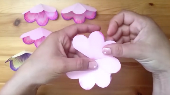 女生必學！超易學會的立體花DIY卡！