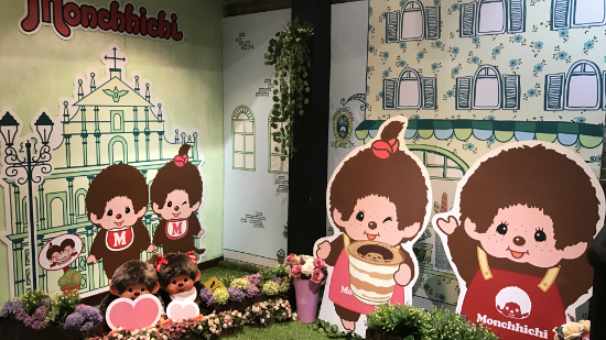 【馬騮迷必去！】澳門Monchhichi木糠布甸主題café開幕！