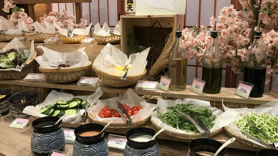 【週末好去處】又串又型自助餐！