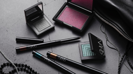 一口氣推出五個妝品／系列！NARS 八月新妝品～